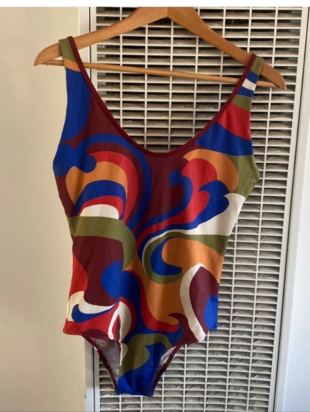 ISO!! Seea Rio size M - Picture 2 of 2